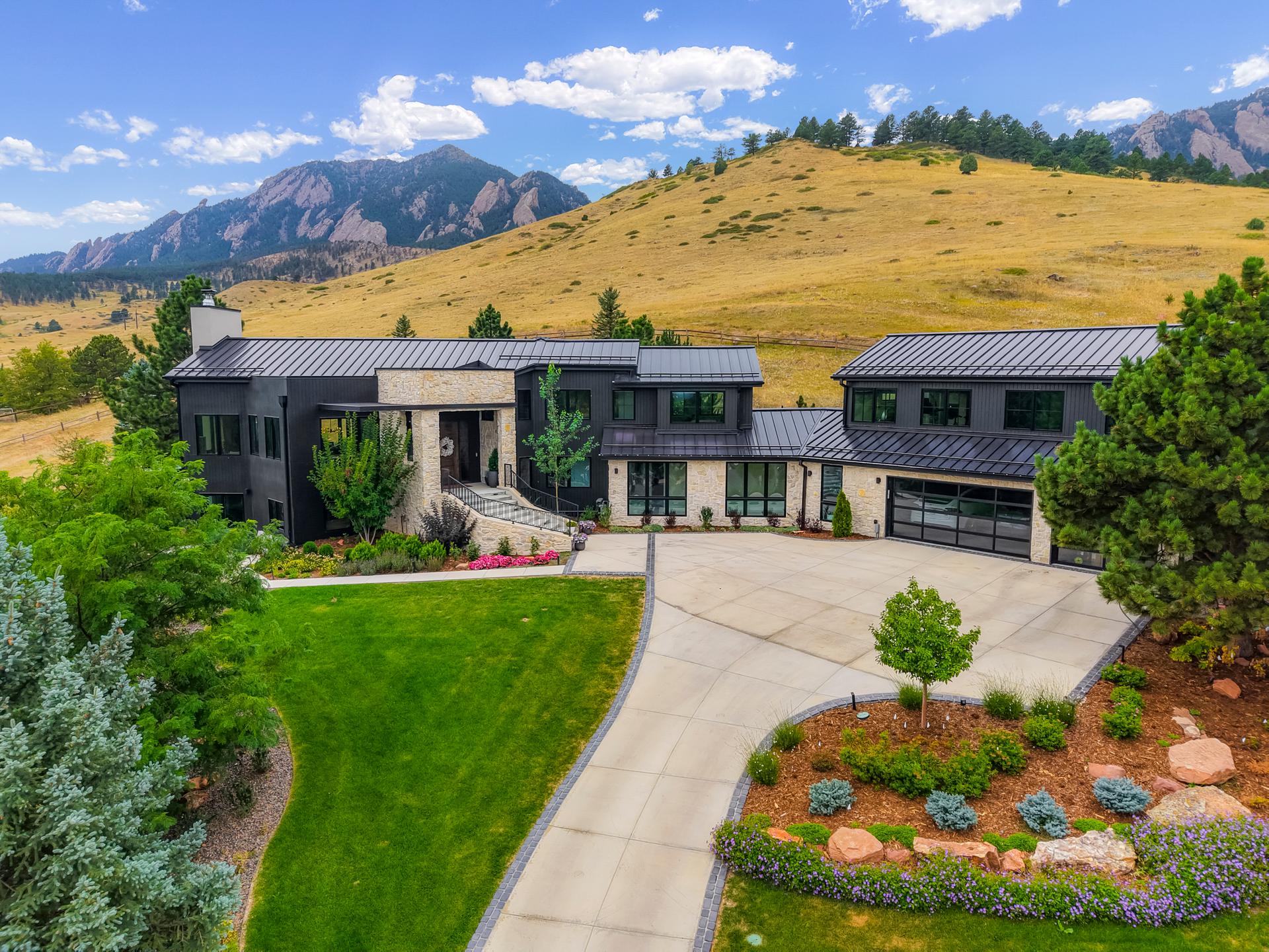 2100 Goddard Pl, Boulder, CO 80305