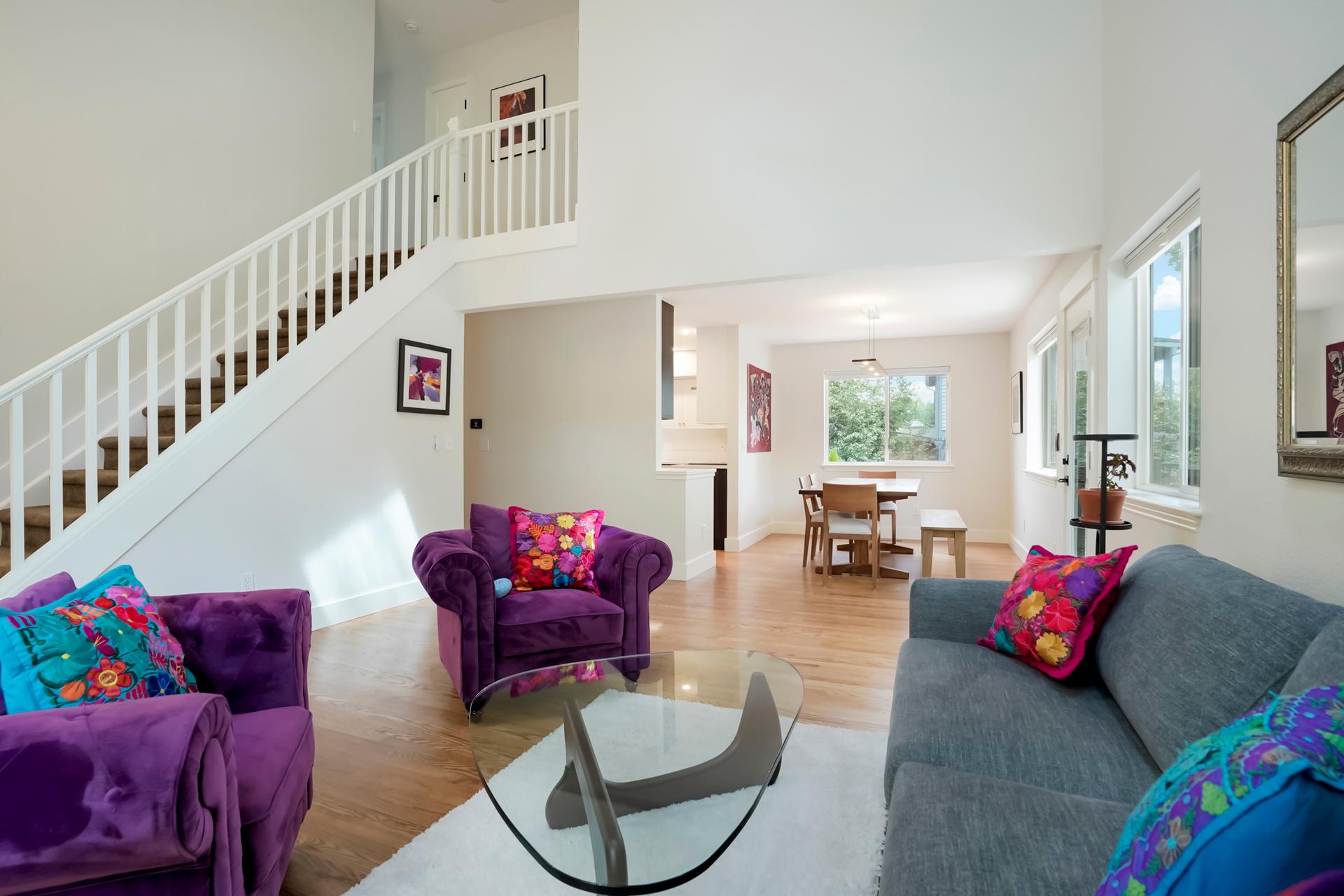 Comfortable, updated hideaway home with four queen beds and great walkability — photo 3