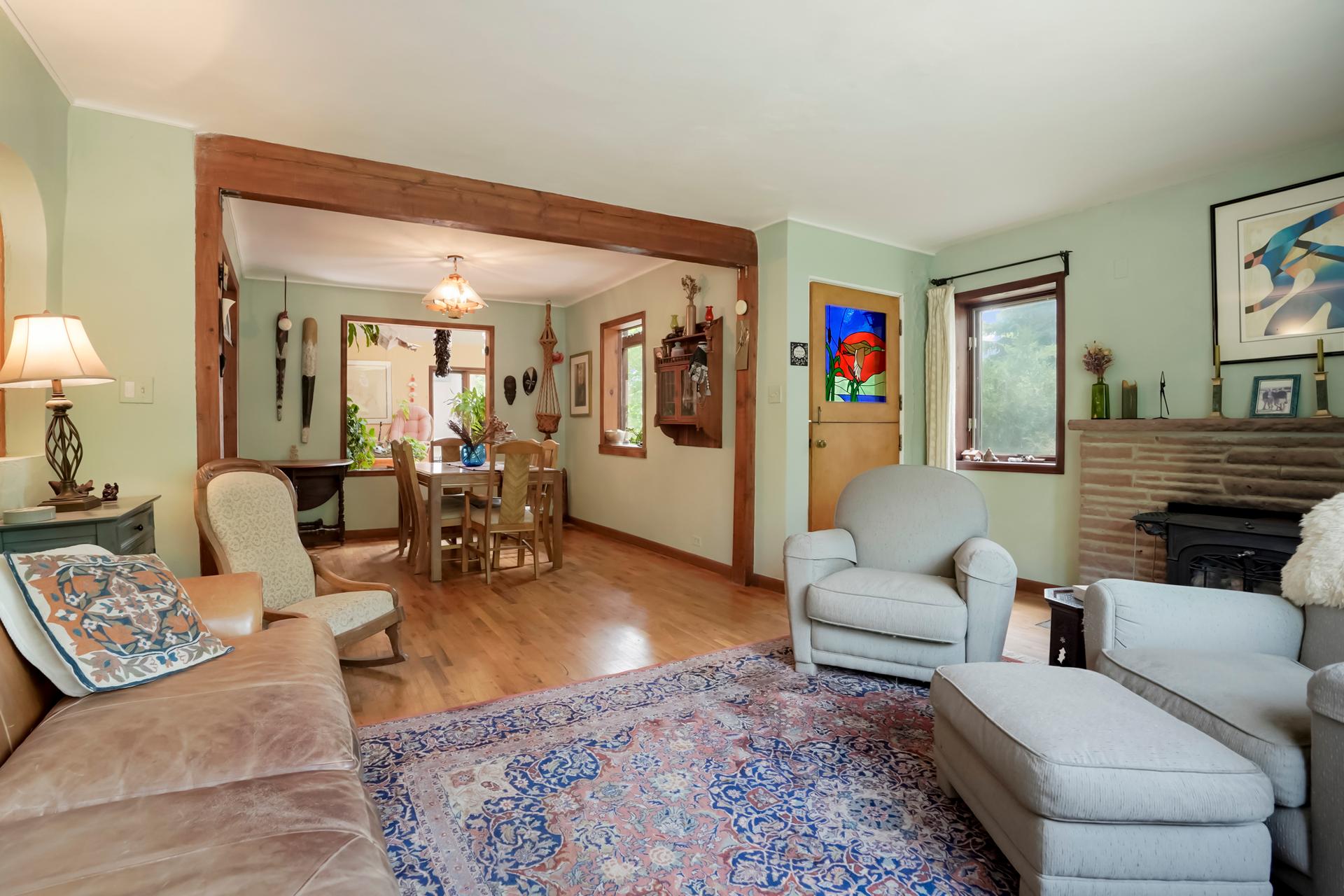 Unique, Comfortable, and Bright 4-Bedroom in Boulder — photo 3