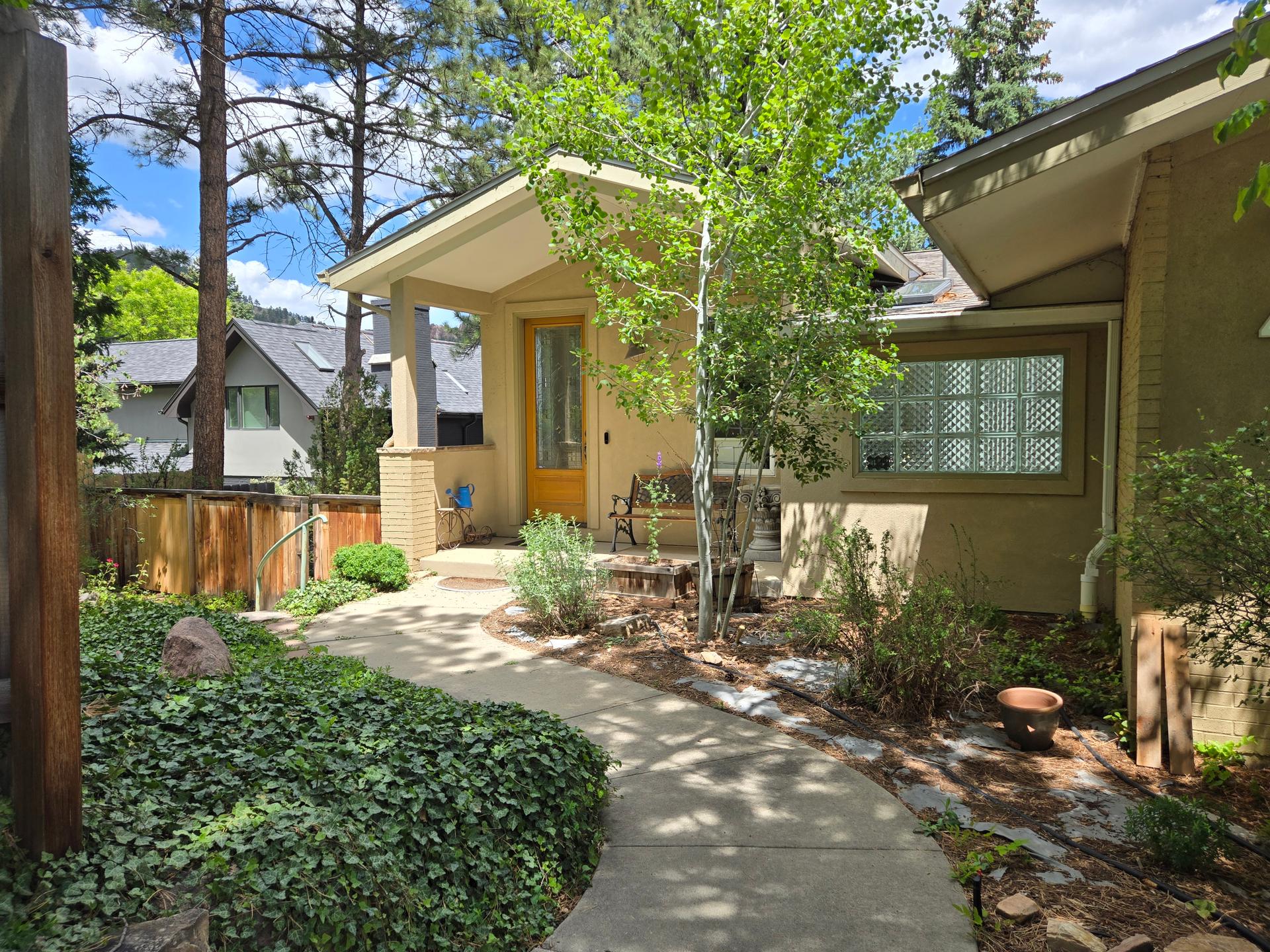 ✨ Quiet Retreat – Walk to CU Boulder, Pearl Street & More ✨ — photo 2