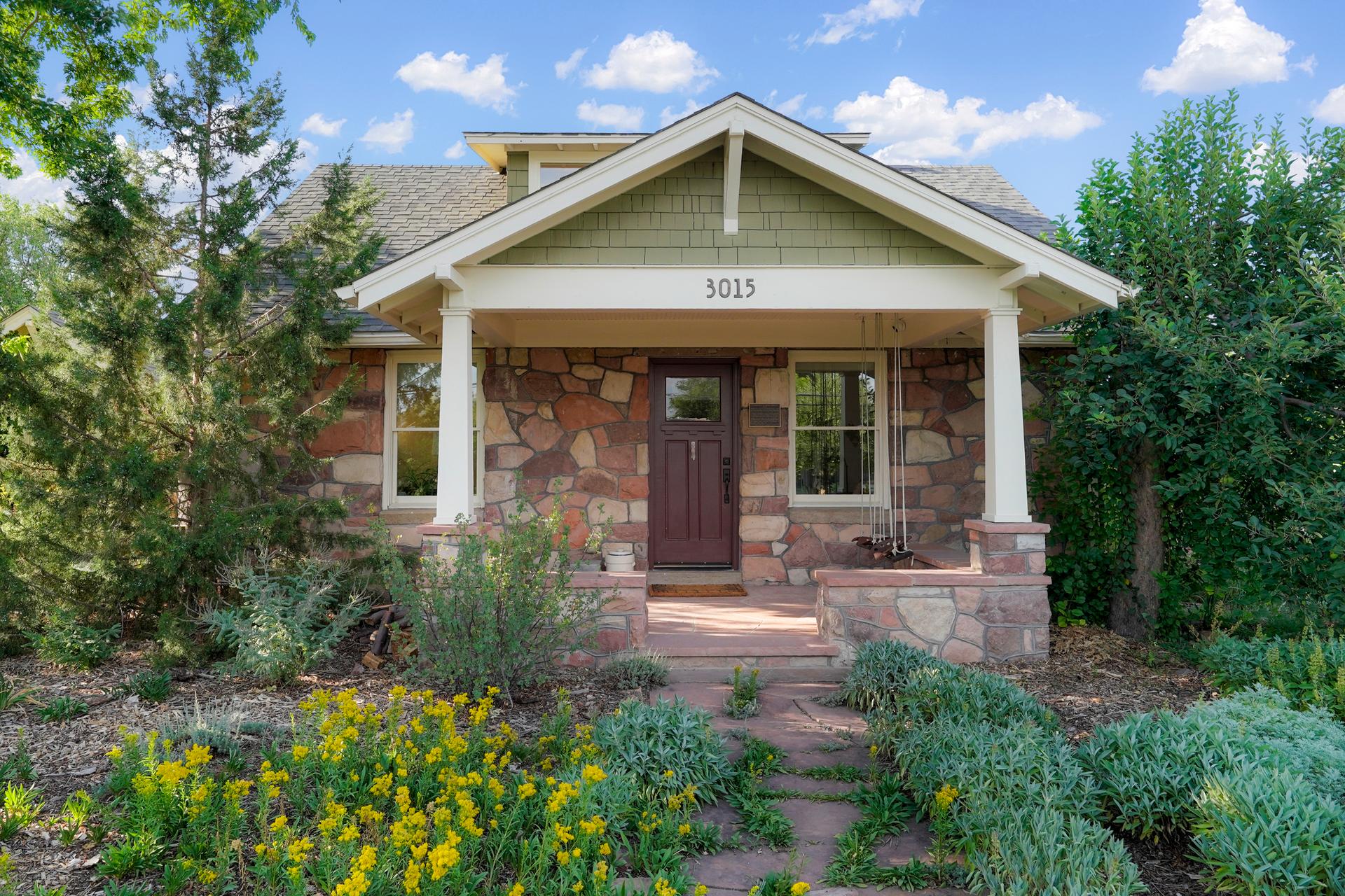 Light-filled and Modern North Boulder Landmark Home — photo 2