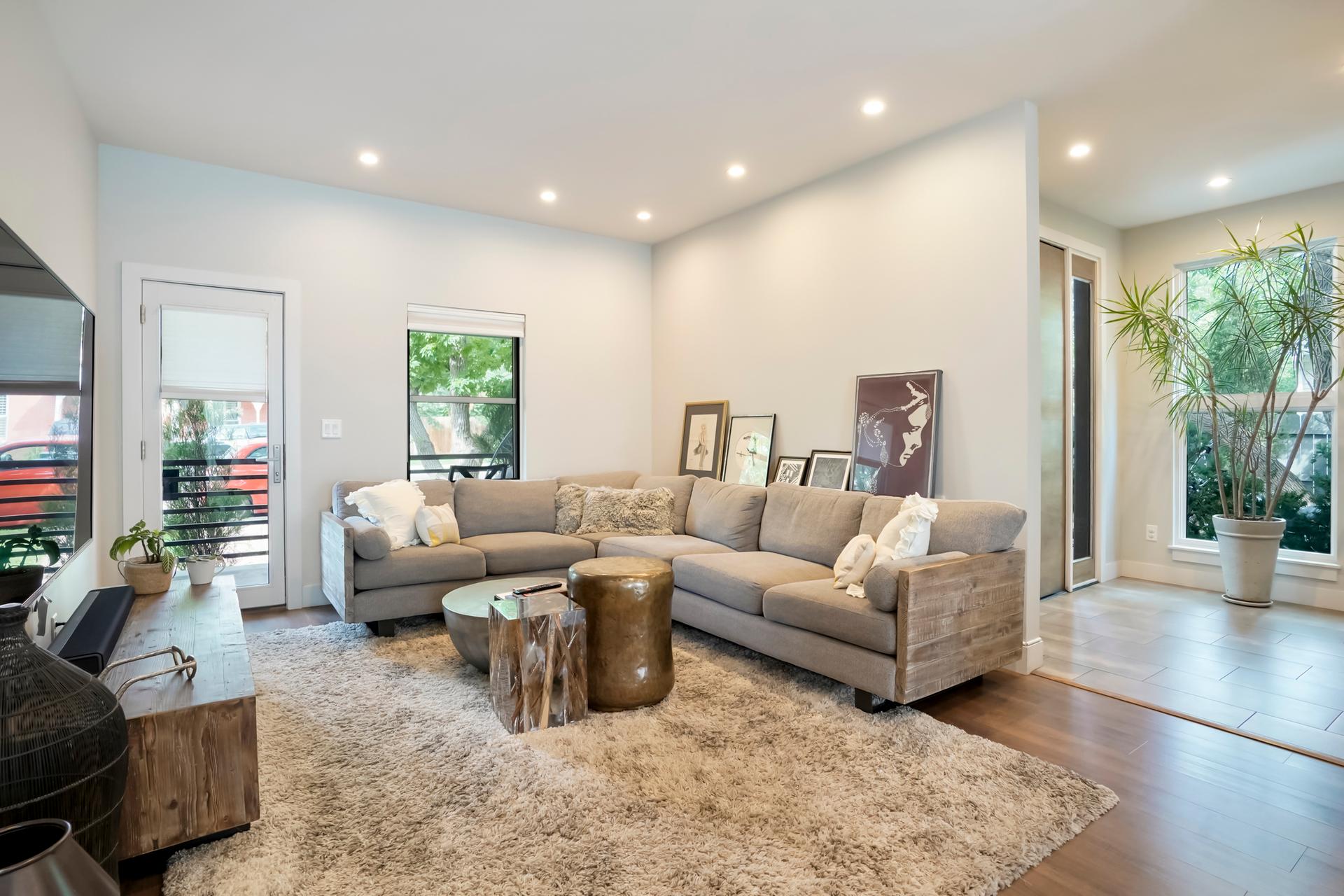 Luxury Downtown Home - Flatirons Views - Walk to Sundance Venues — photo 2