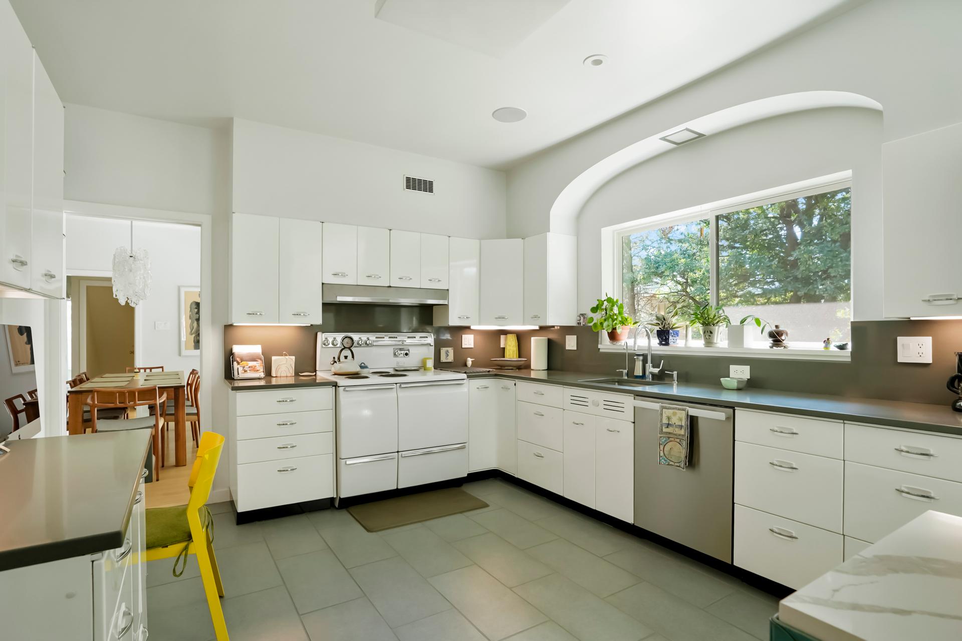 Chautauqua Midcentury Home — photo 5